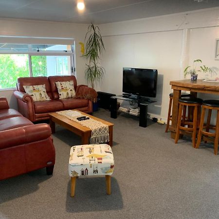 Taurikura Bay Relax And Explore Whangarei Heads Exterior photo